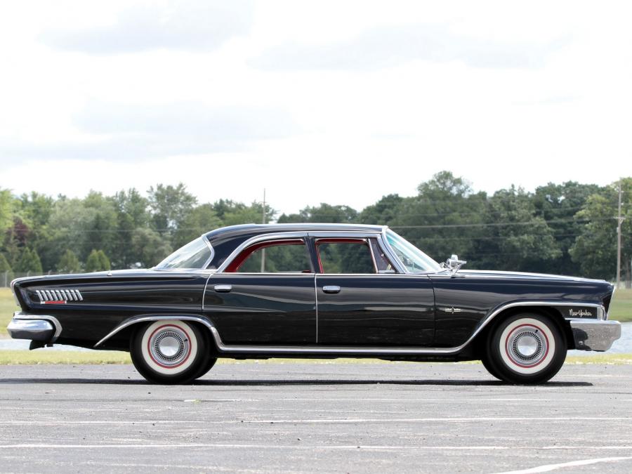  Chrysler New Yorker Sedan 1962 года  (фото 2 из 8)
